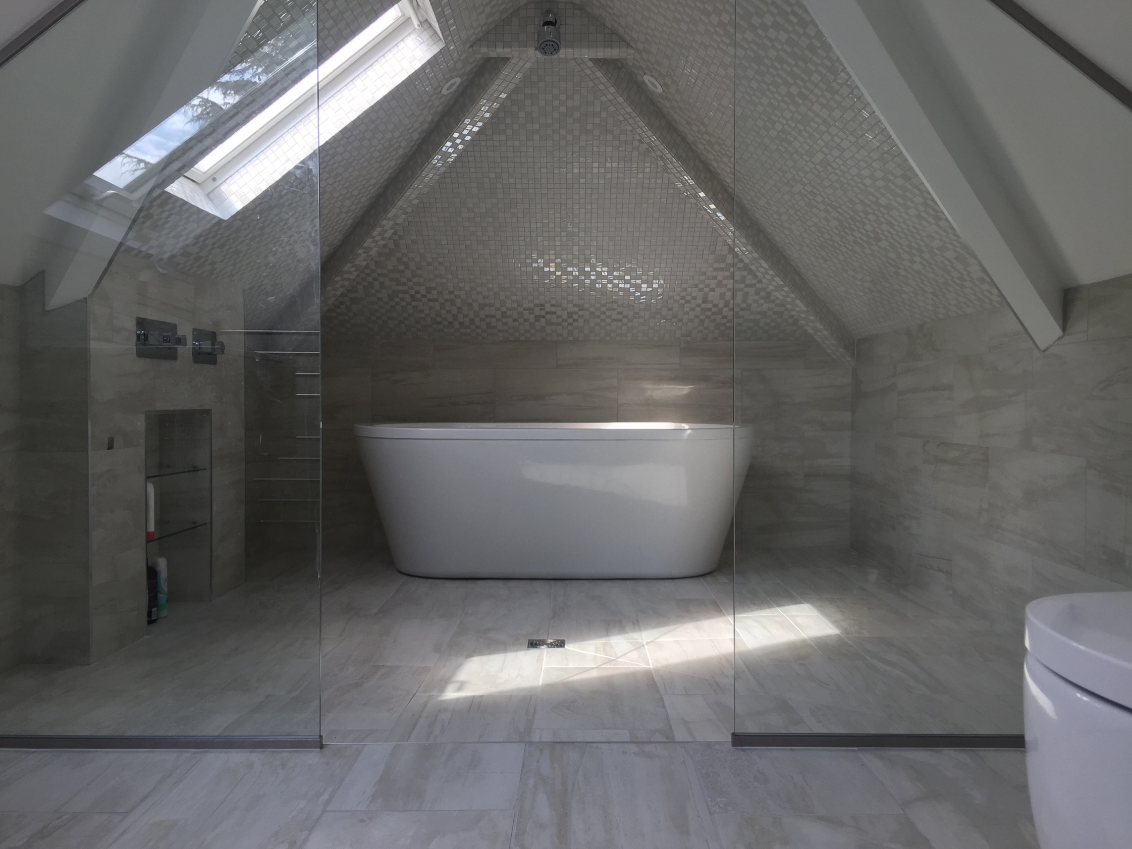 Hale Guest Ensuite Stunning Mosiac Tiled Wetroom in Attic room
